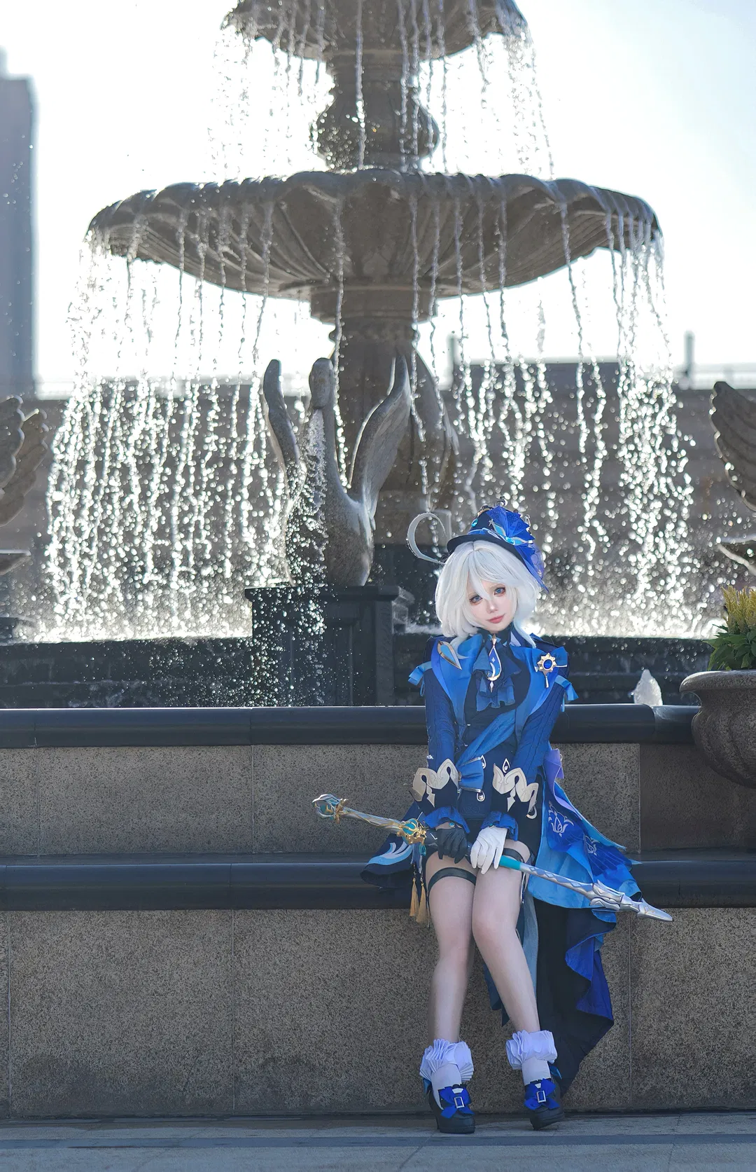 【芙宁娜cos】原神水神芙宁娜的外景正片记录 - 第 1 张