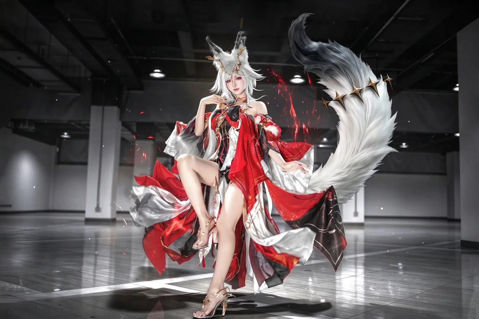 【心月狐cos】鳴潮心月狐，紅白黑交織的華麗視覺 - 第 2 張