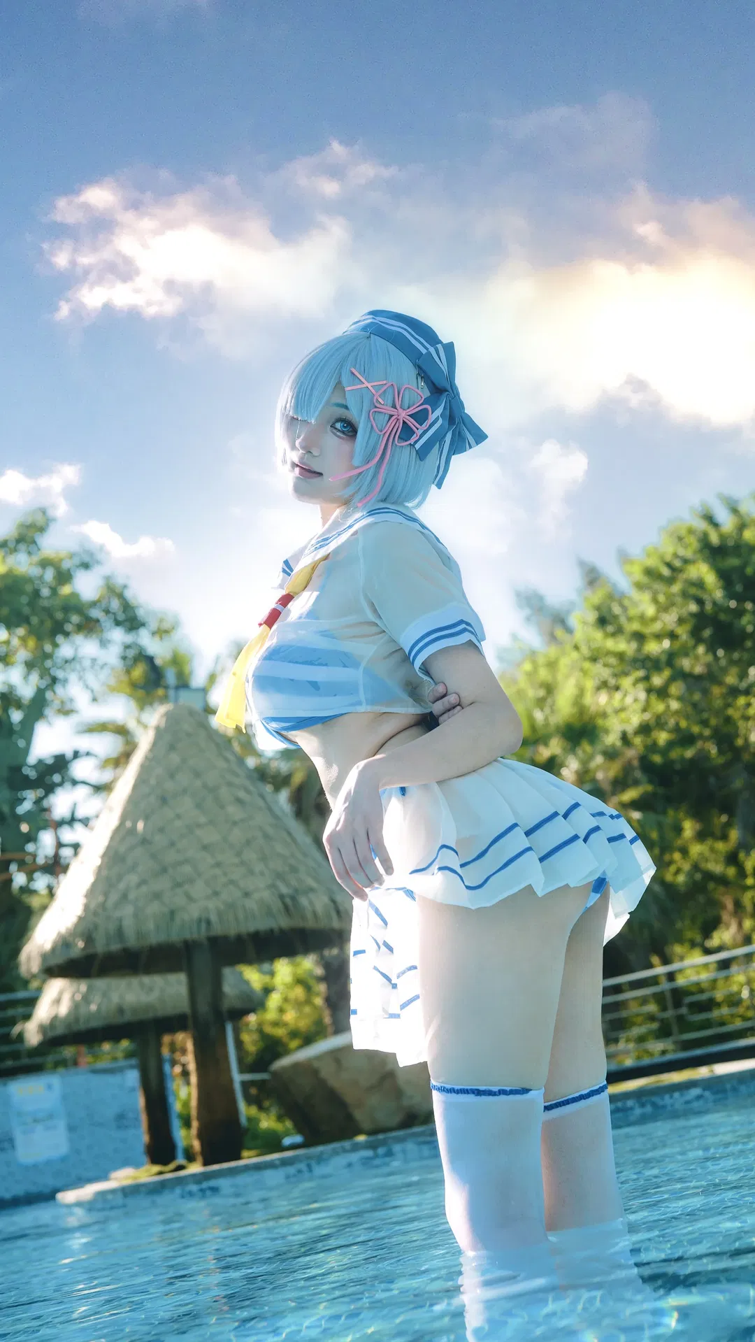 【蕾姆cos】Re:从零开始的异世界生活夏日泳池限定 - 第 1 张