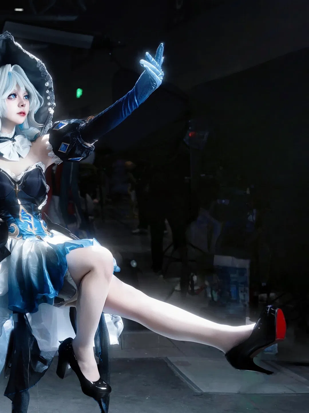 【芙宁娜cos】原神深海来信，孤独的演绎者 - 第 3 张