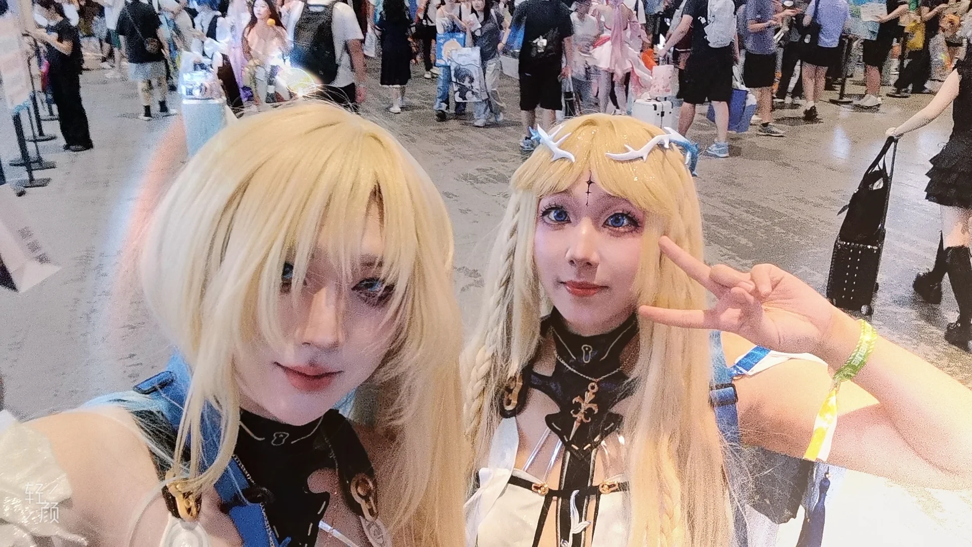 【卡提希娅cos】鸣潮BW漫展Day2双人游场打卡 - 第 1 张