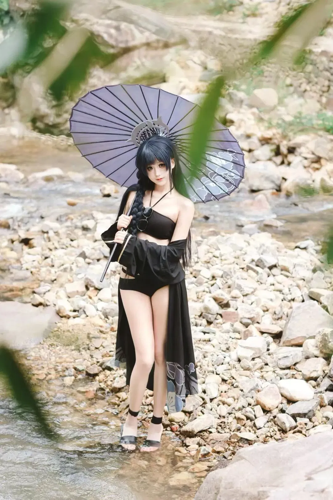 【龙华妃咲cos】碧蓝档案里的溪流清凉夏日 - 第 1 张