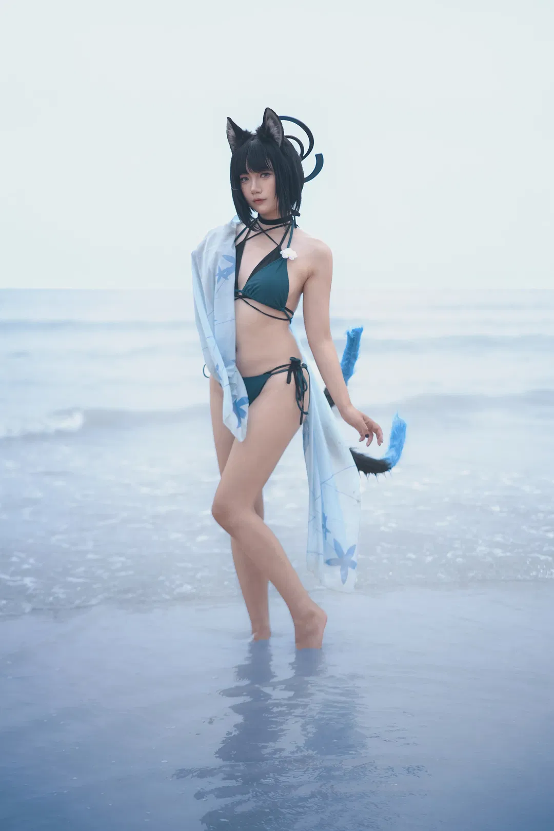 【桐生桔梗cos】蔚藍檔案海邊的靈動貓娘 - 第 1 張
