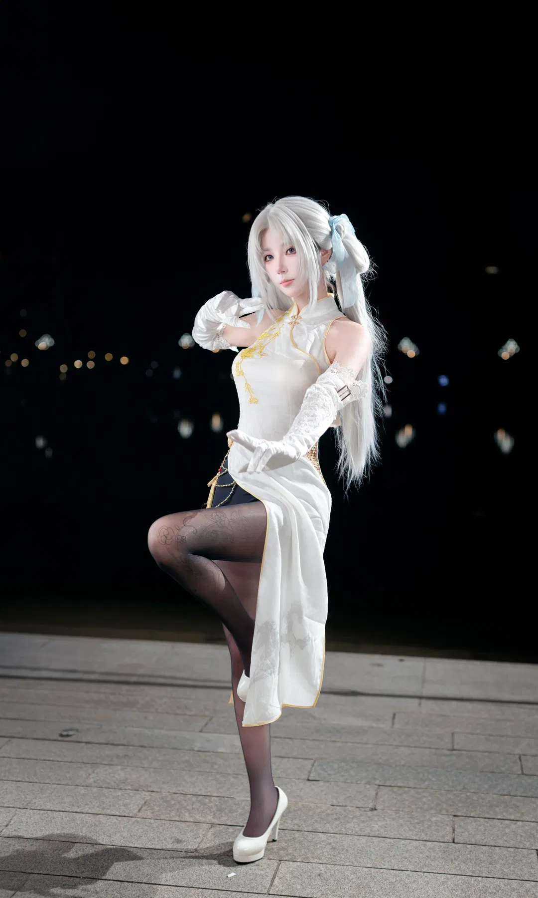 【顾清寒cos】永劫无间白旗袍漫展夜景返图 - 第 4 张