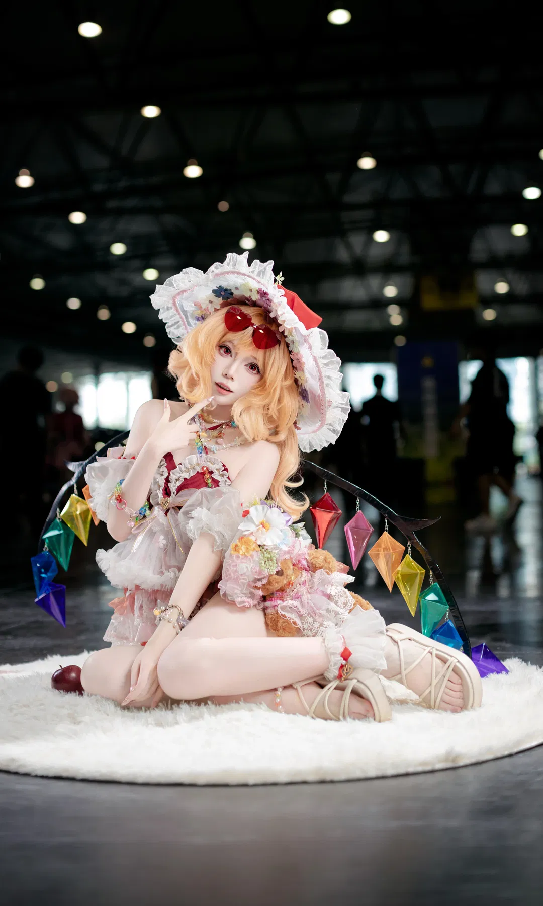 【芙蘭朵露cos】東方紅魔鄉紅魔館的二小姐日常 - 第 1 張