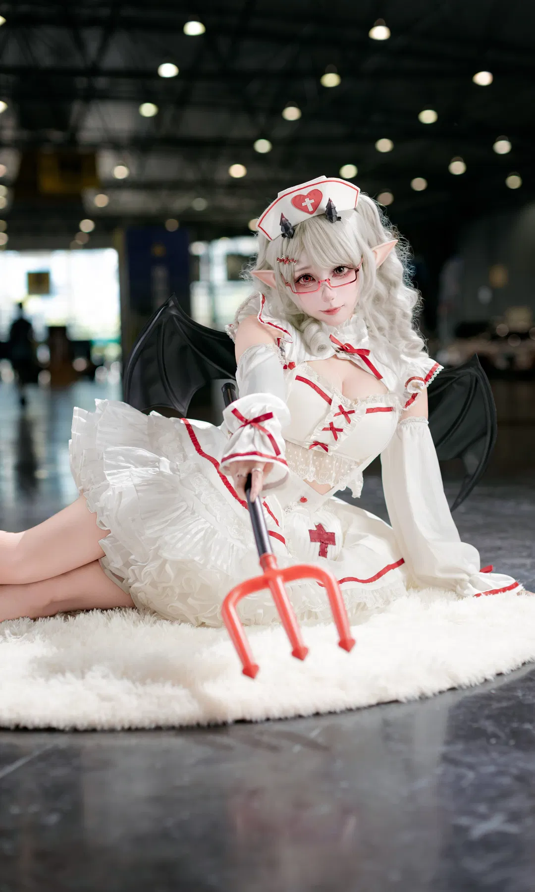 漫展返图，尝试了带恶魔元素的护士风造型，效果很惊喜 - 第 2 张