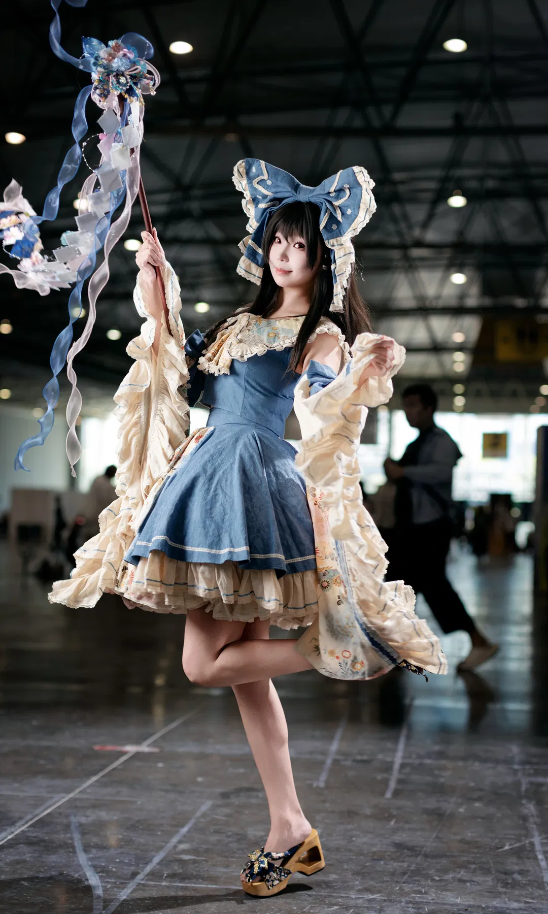 [Reimu Hakurei Cosplay] Touhou Project Azure Spirit Dream Chengdu Anime Convention photo delivery - Image 2