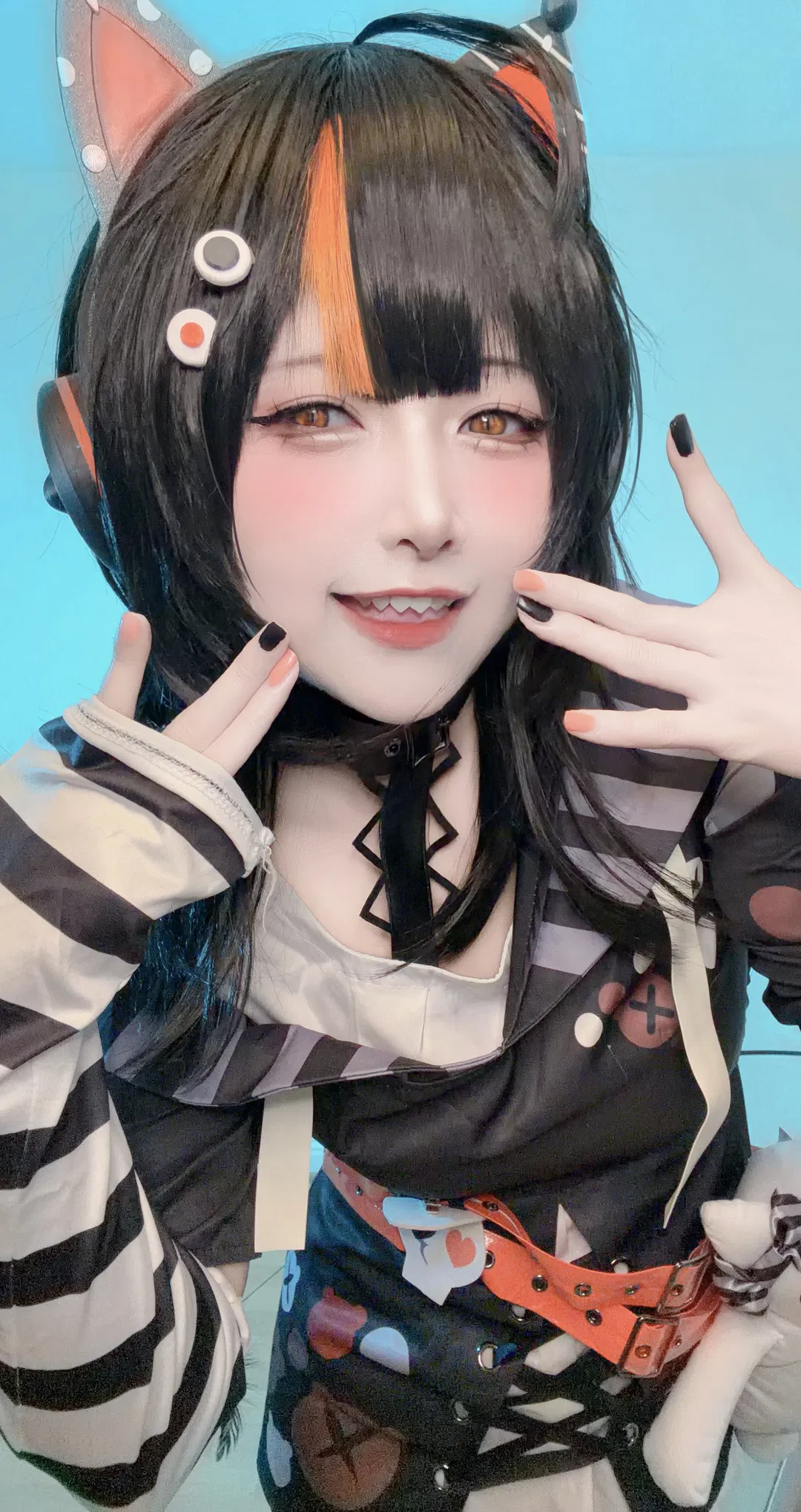 【泽渡可可cos】魔法少女的魔女审判魔女化，暗黑哥特造型展现俏皮感 - 第 4 张