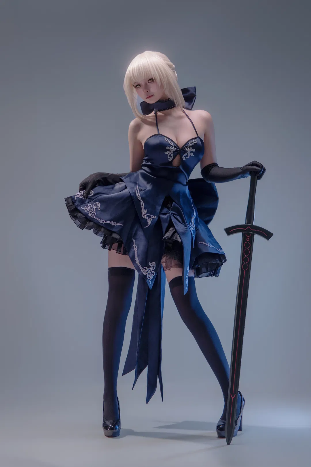 【Saber cos】来一点小小的二次元震撼，Saber站姿九宫格挑战 - 第 10 张