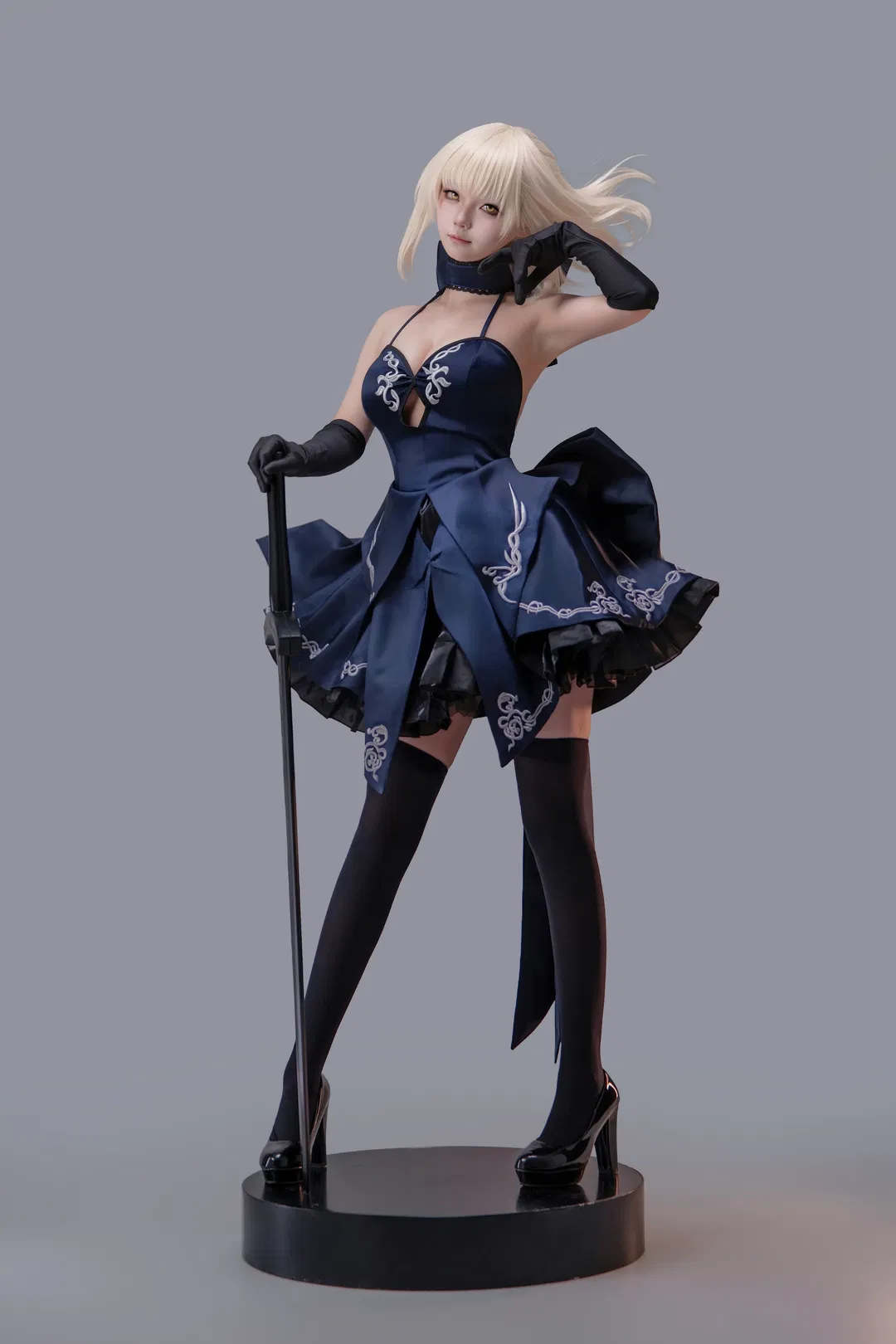 【Saber cos】来一点小小的二次元震撼，Saber站姿九宫格挑战 - 第 6 张