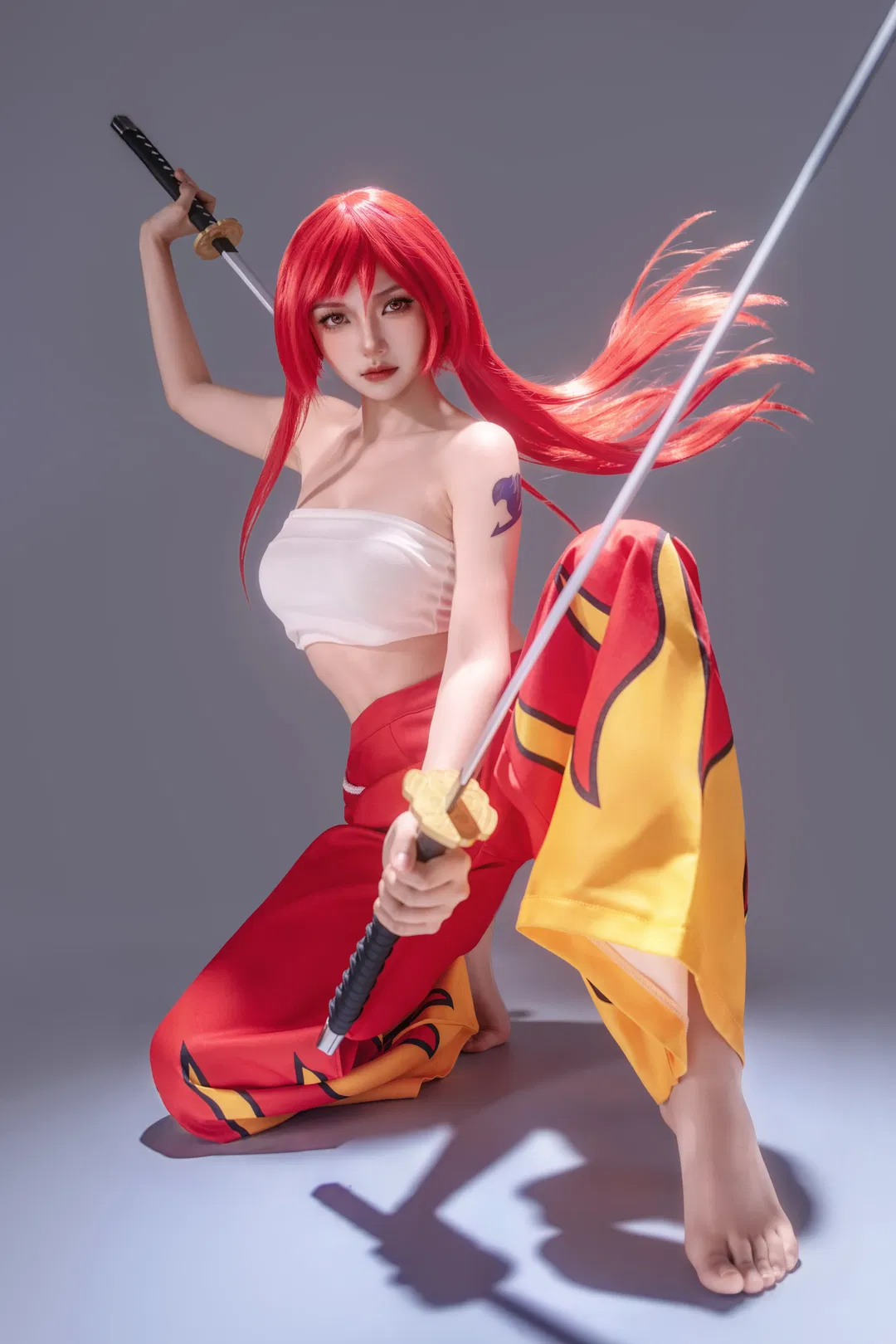 妖精的尾巴艾露莎cos，双刀姿势动作拍摄分享 - 第 3 张