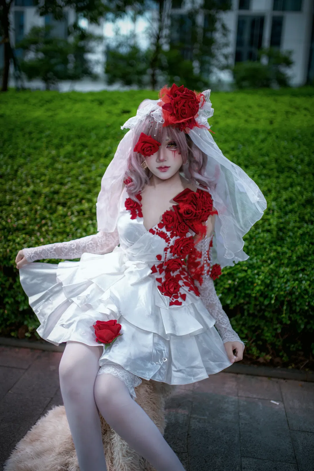 【調香師·猩紅新娘cos】第五人格極致的紅白反差 - 第 4 張