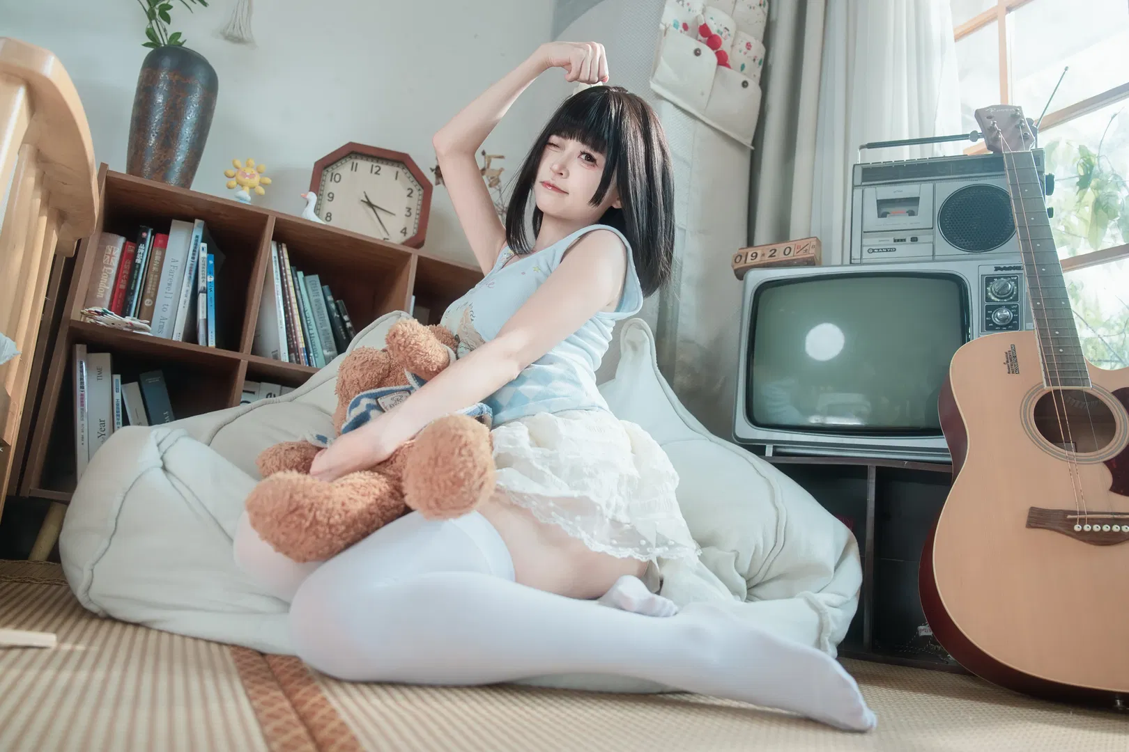 居家日系氛围感写真，白丝与苹果的慵懒夏日 - 第 8 张