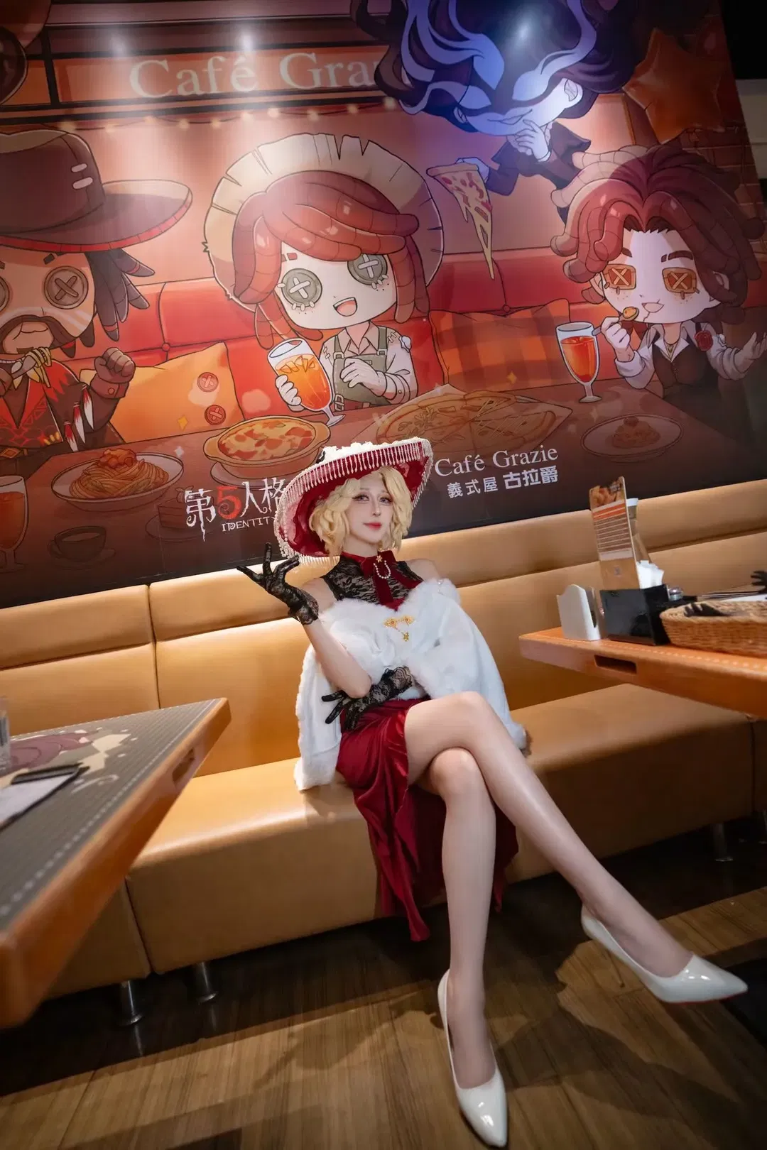 【法罗女士cos】优雅赴约第五人格八周年主题餐厅 - 第 4 张