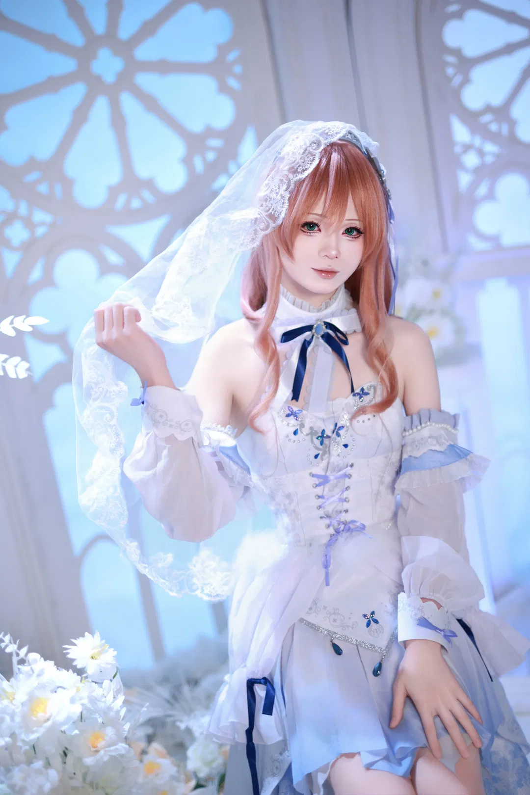 【今井丽莎cos】BanG Dream! 礎の花冠 白蓝婚纱风造型分享 - 第 1 张