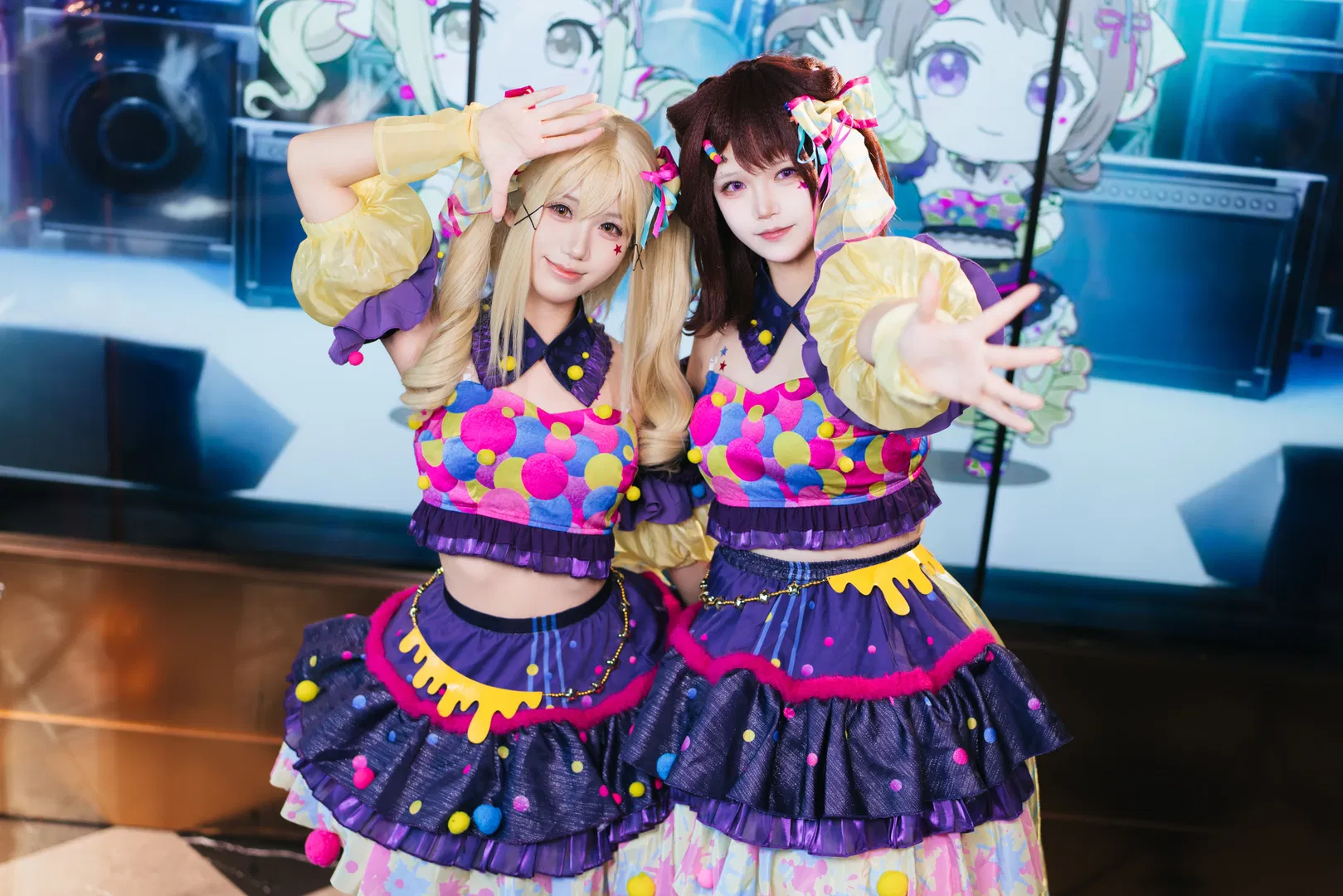 【户山香澄cos】市谷有咲和香澄的BanG Dream!打歌服舞台 - 第 4 张