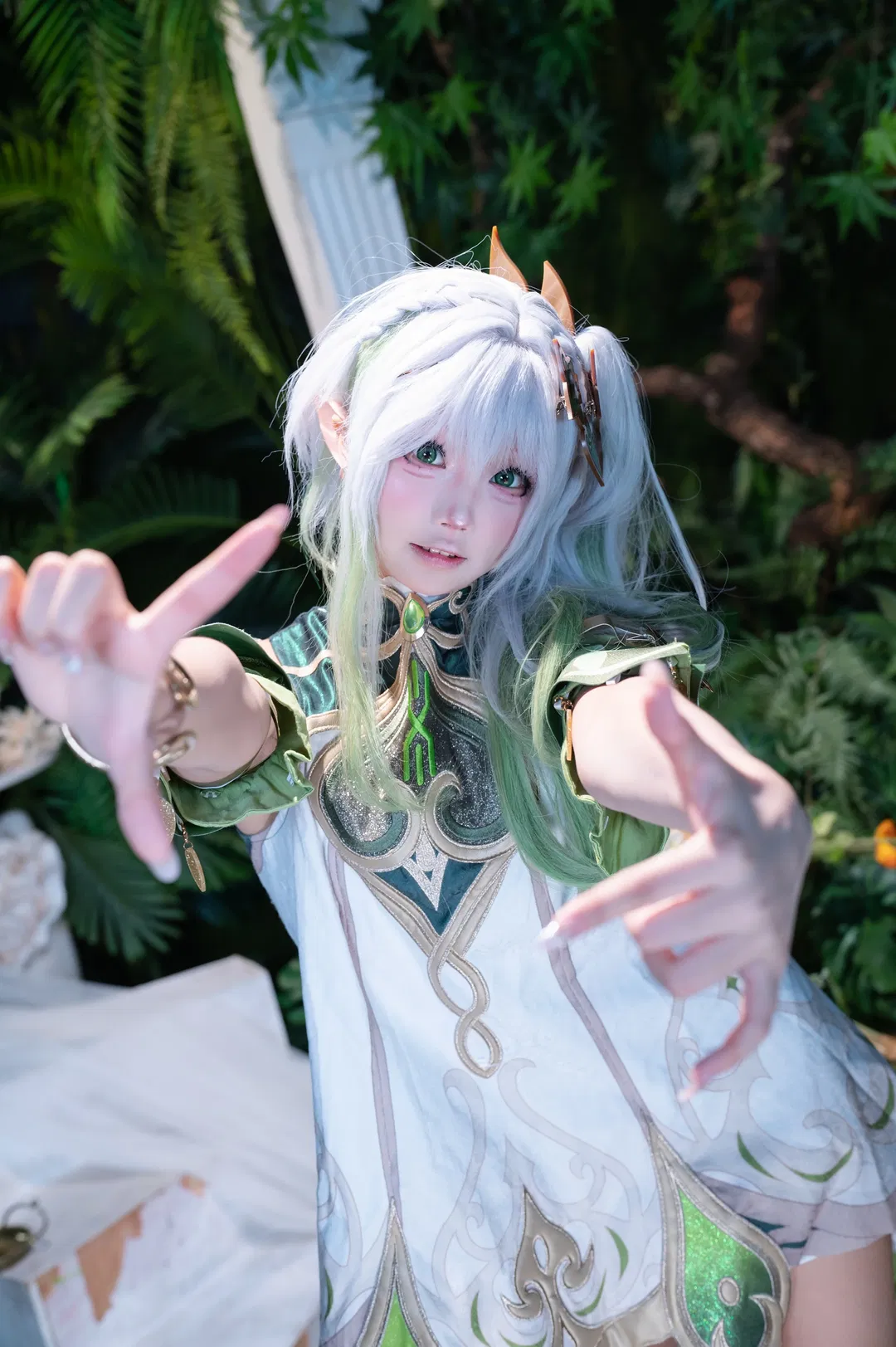 【纳西妲cos】原神里的白绿精灵，在森林中与你相遇 - 第 2 张