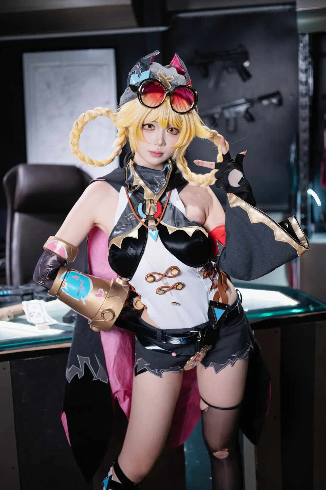 【ヤフォダコスプレ】『原神』賞金稼ぎが紡ぐ「秘聞館」の日常 - 5 枚目
