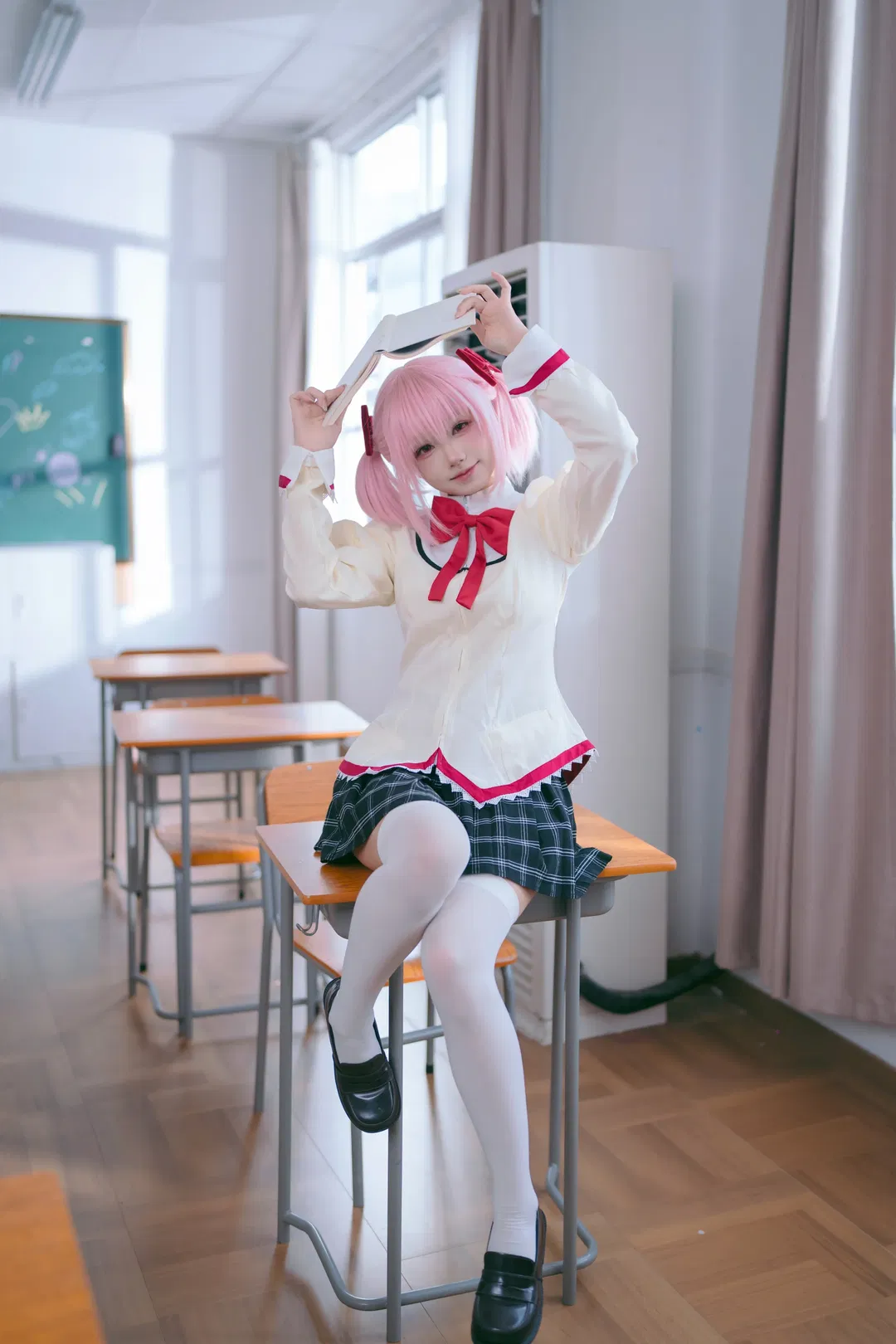 【鹿目圆cos】魔法少女小圆，在校园里把二次元变成现实 - 第 4 张