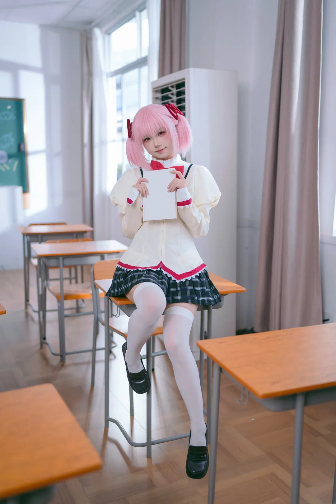【鹿目圆cos】魔法少女小圆，在校园里把二次元变成现实 - 第 5 张