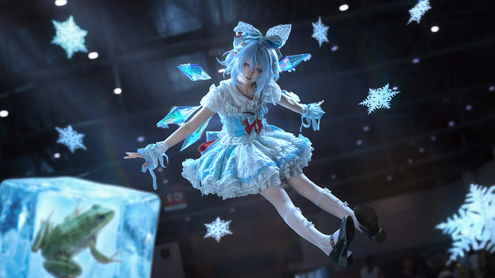 【琪露诺cos】东方project冰之妖精的漫展飞翔 - 第 2 张