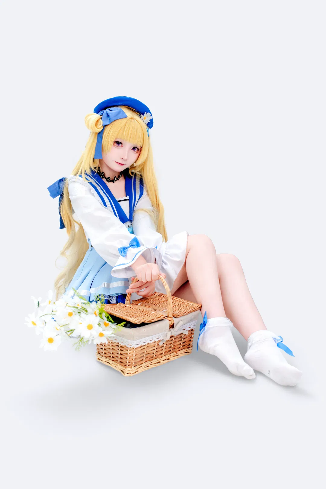 【菲比cos】鸣潮蓝白水手风与花篮的碰撞 - 第 2 张