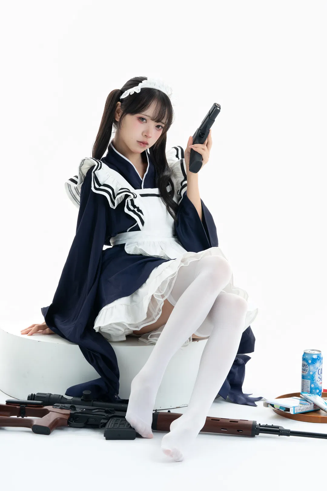 白棚和风女仆装拍摄测试 这核心力量绝了 - 第 8 张