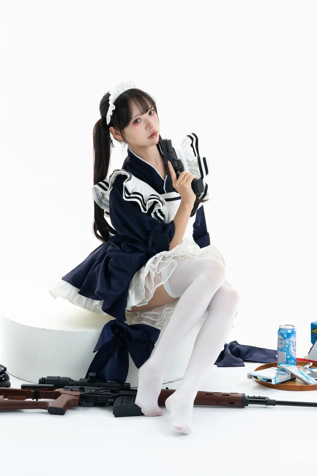 白棚和风女仆装拍摄测试 这核心力量绝了 - 第 9 张