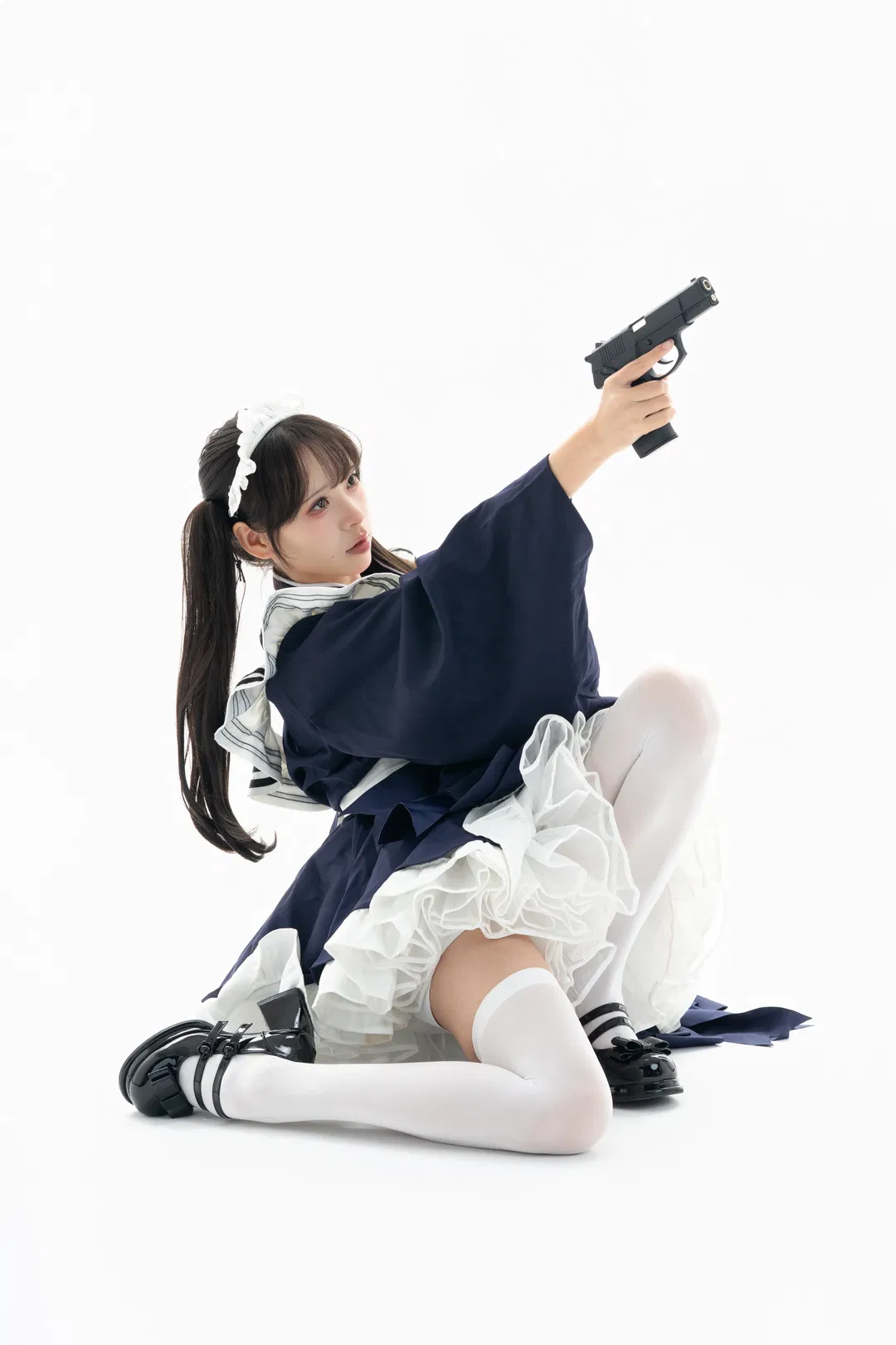 白棚和风武装女仆，动作参考与绘画素材拉满 - 第 1 张