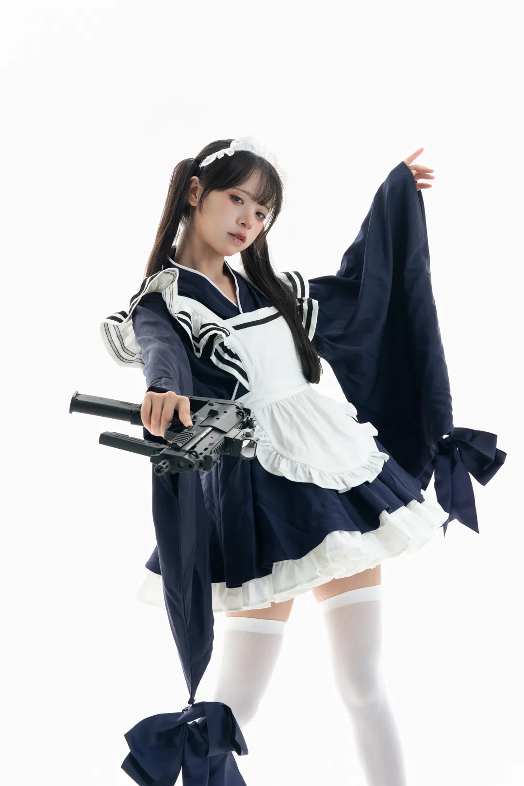 白棚和风武装女仆，动作参考与绘画素材拉满 - 第 12 张