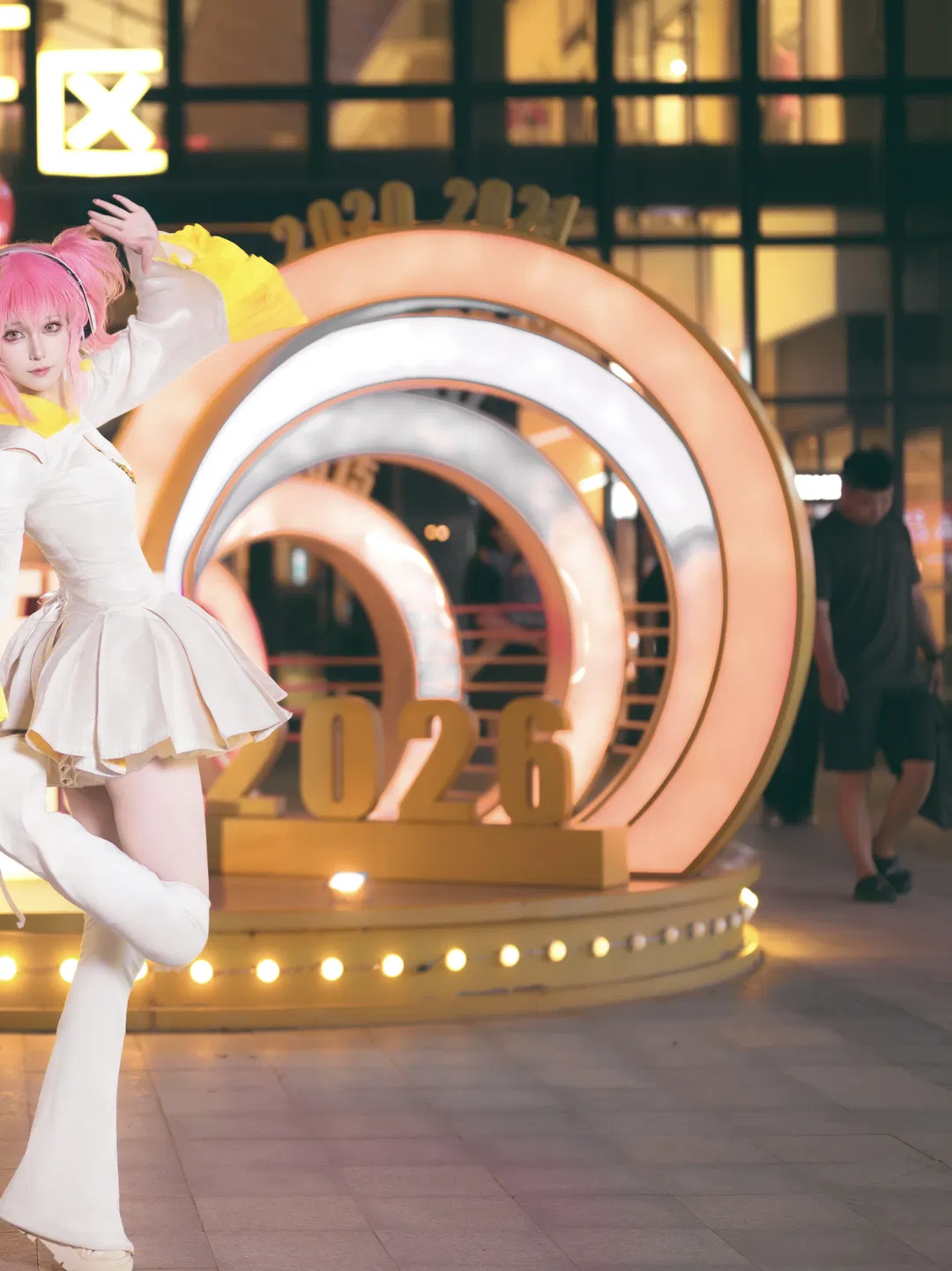 【日奈森亚梦cos】充满活力与张力的夜景舞台风 - 第 3 张