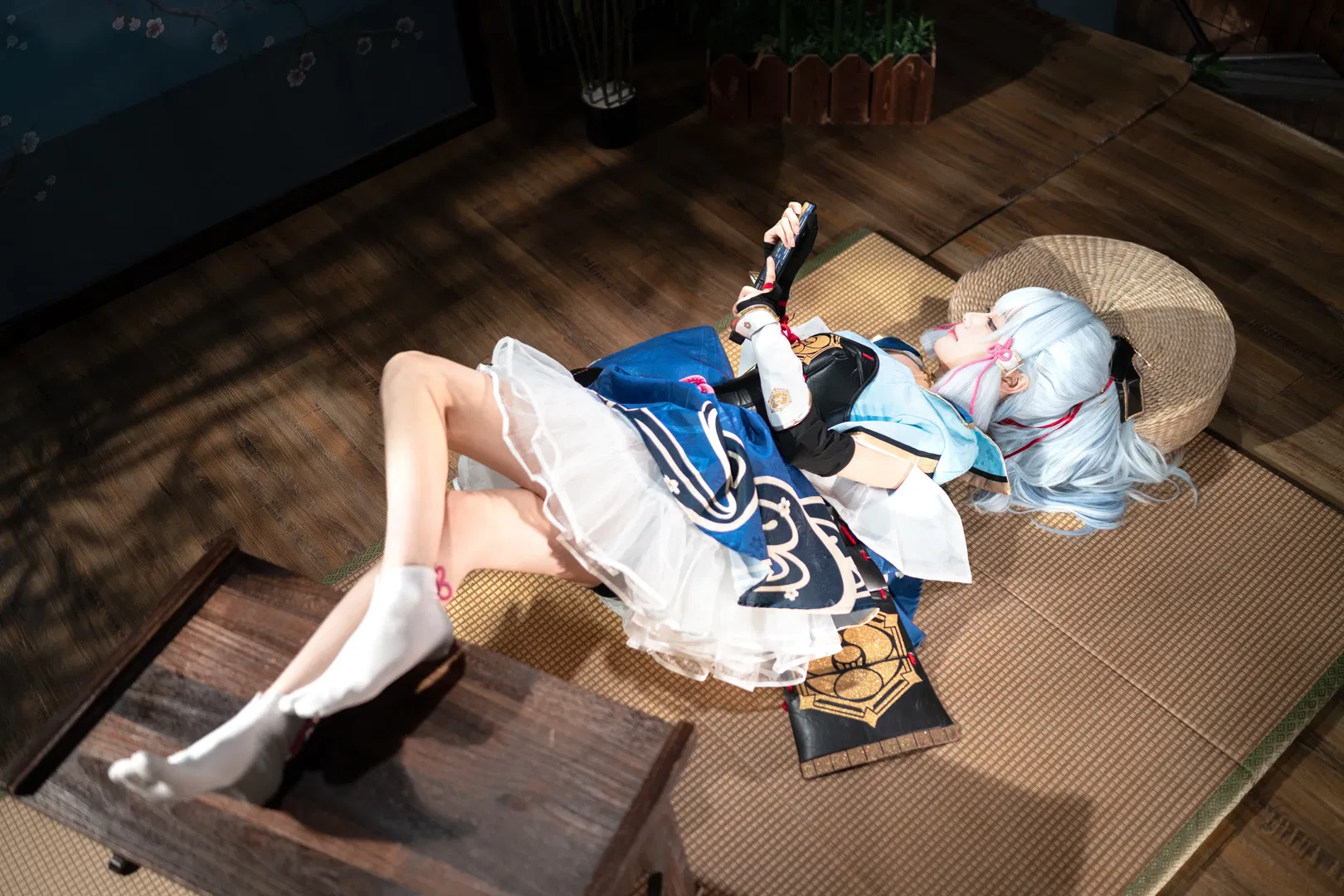 【神裡綾華cos】提瓦特白月光，和風摺扇盡顯優雅 - 第 6 張