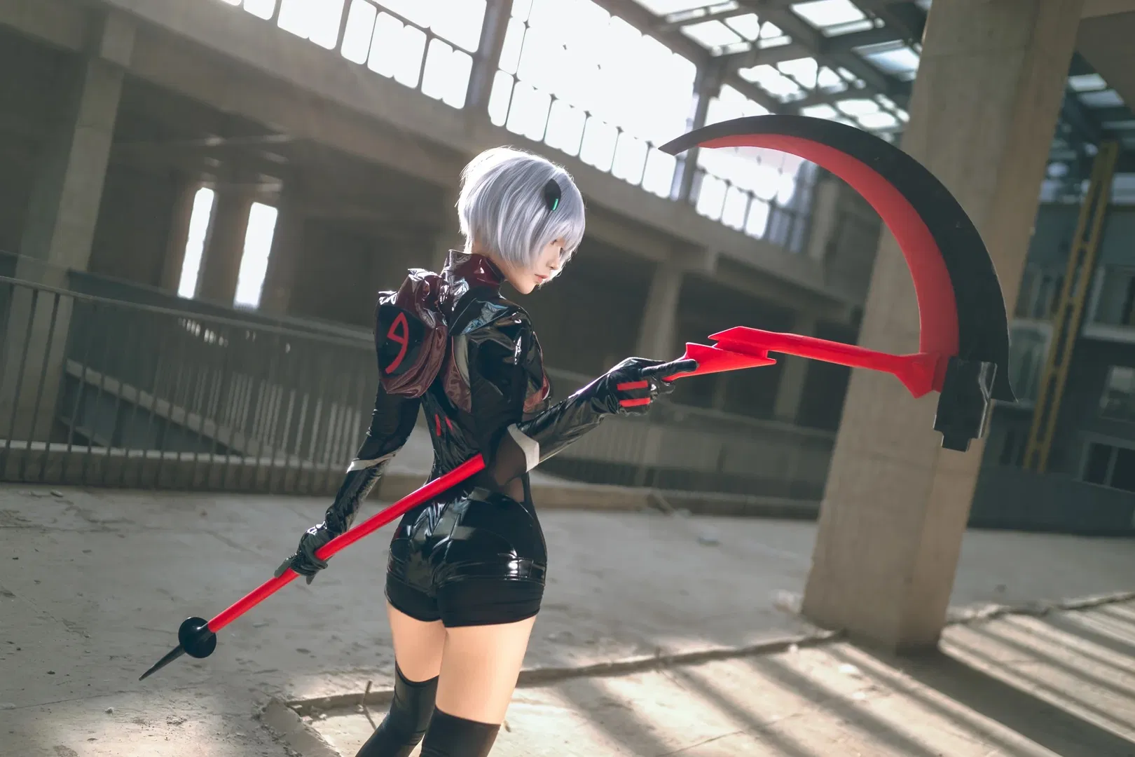 【绫波丽cos】废墟光影下的战斗服正片记录 - 第 4 张