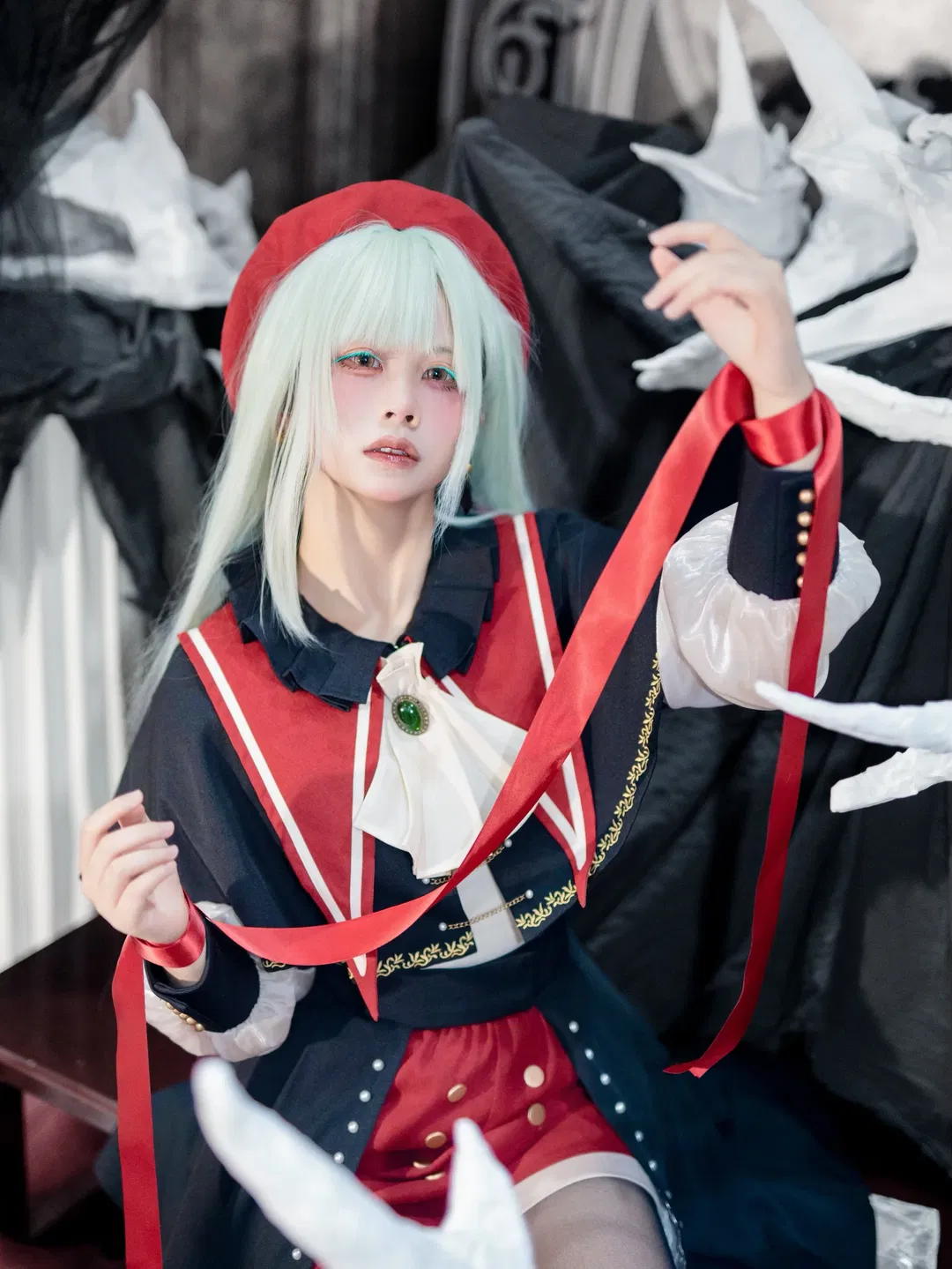 【若叶睦cos】多首的怪物，红丝带与黑丝的视觉碰撞 - 第 6 张