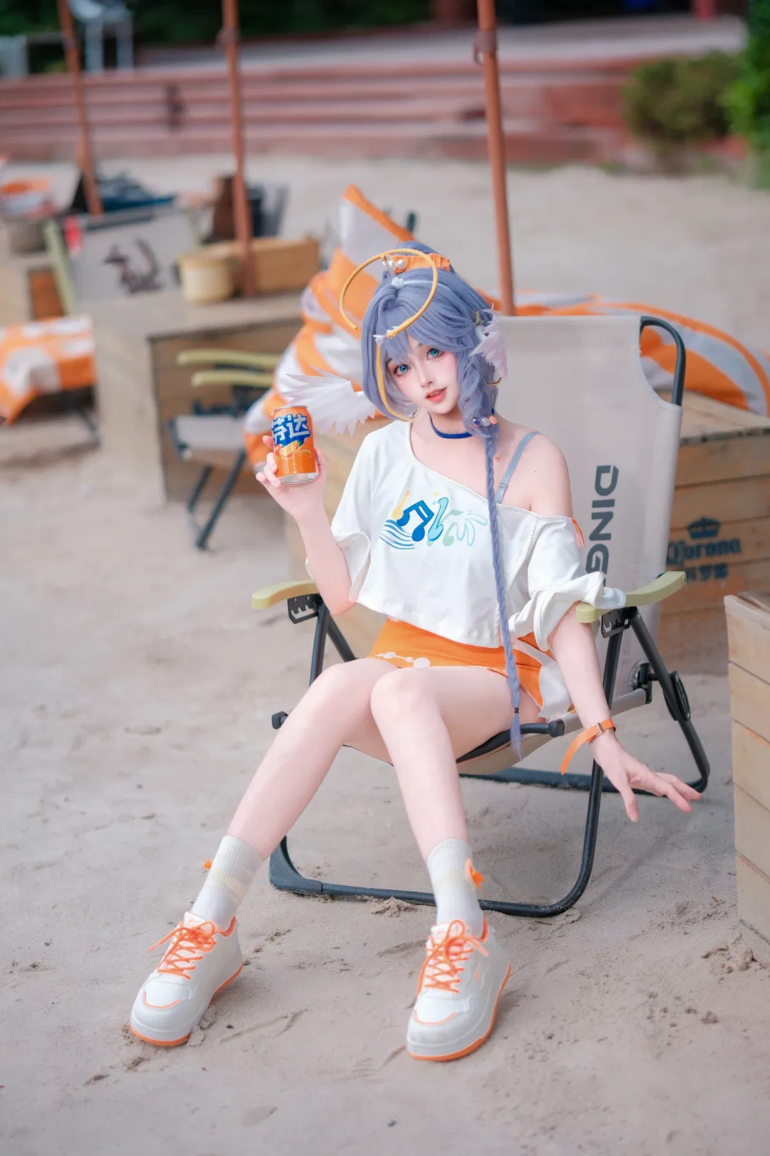 【知更鸟cos】崩坏星穹铁道夏日海滩的芬达时光 - 第 1 张