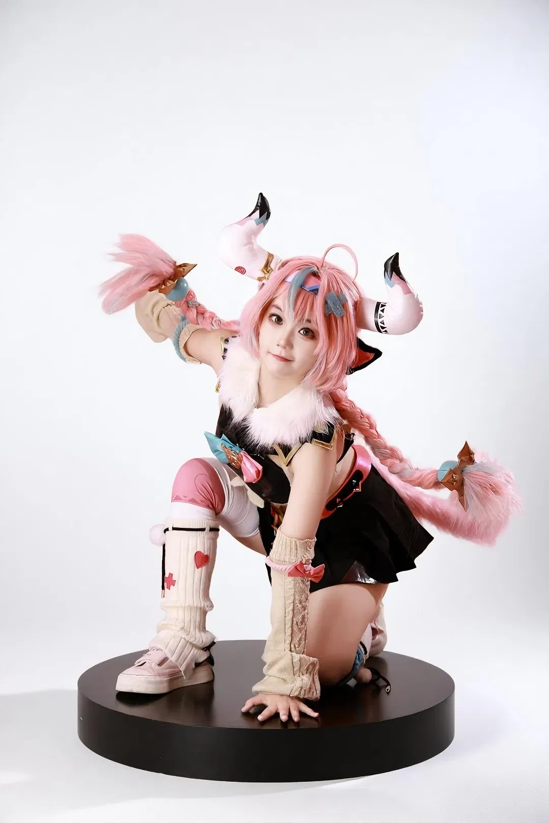 【瓦蕾莎cos】不是胖是可愛到膨脹的拍照姿勢分享 - 第 2 張