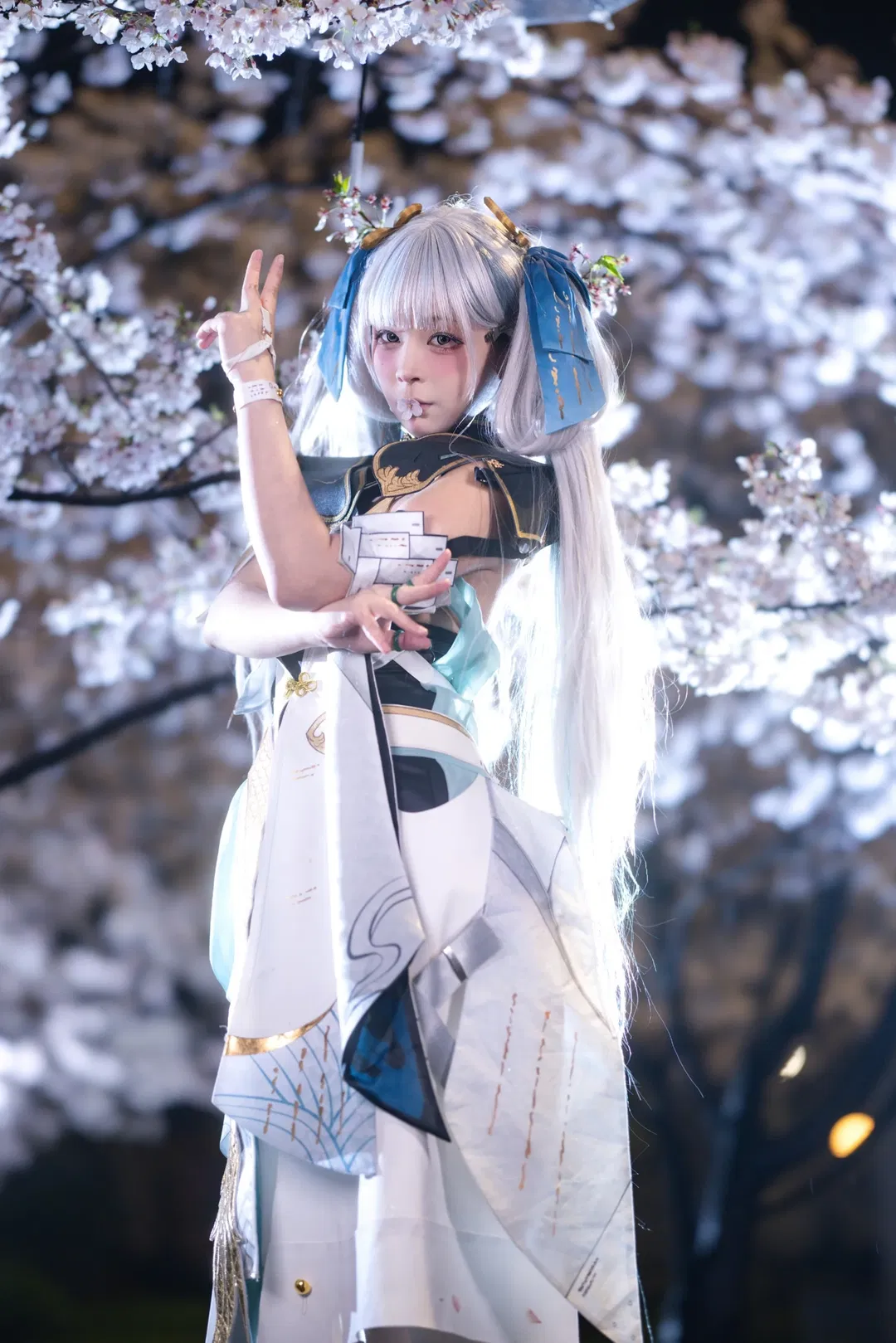 【今汐cos】鸣潮夜景樱花，细节考究的动态拍摄记录 - 第 4 张