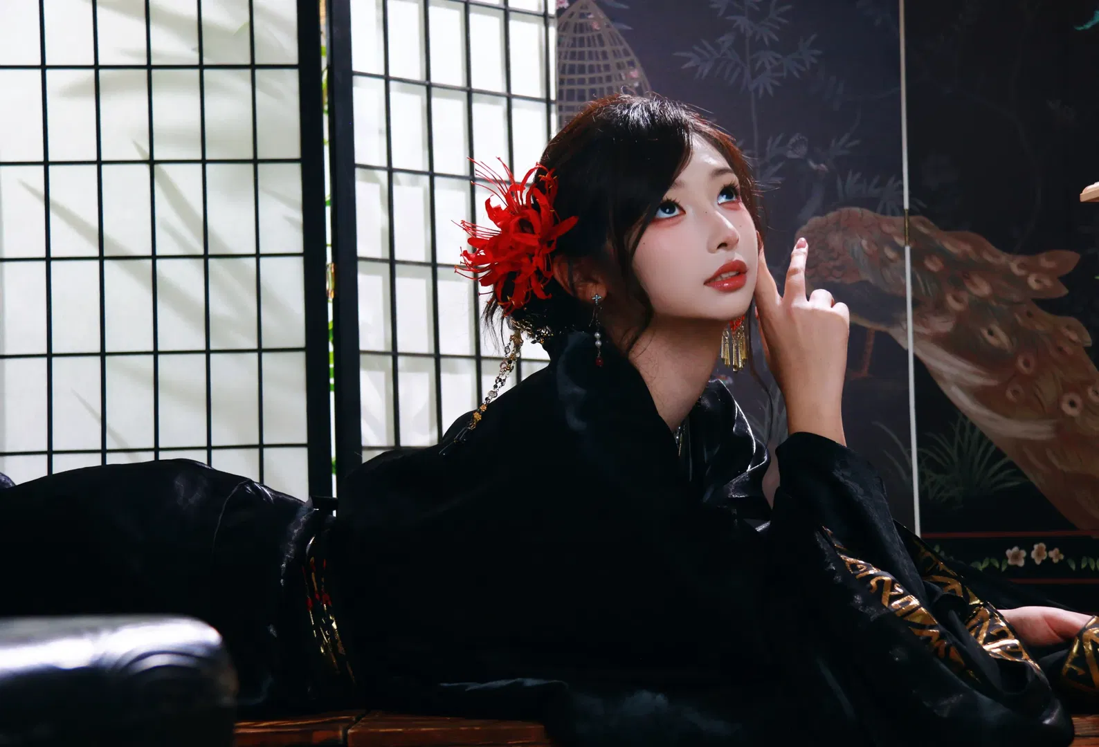 红与黑的碰撞，彼岸花主题古风棚拍记录 - 第 4 张