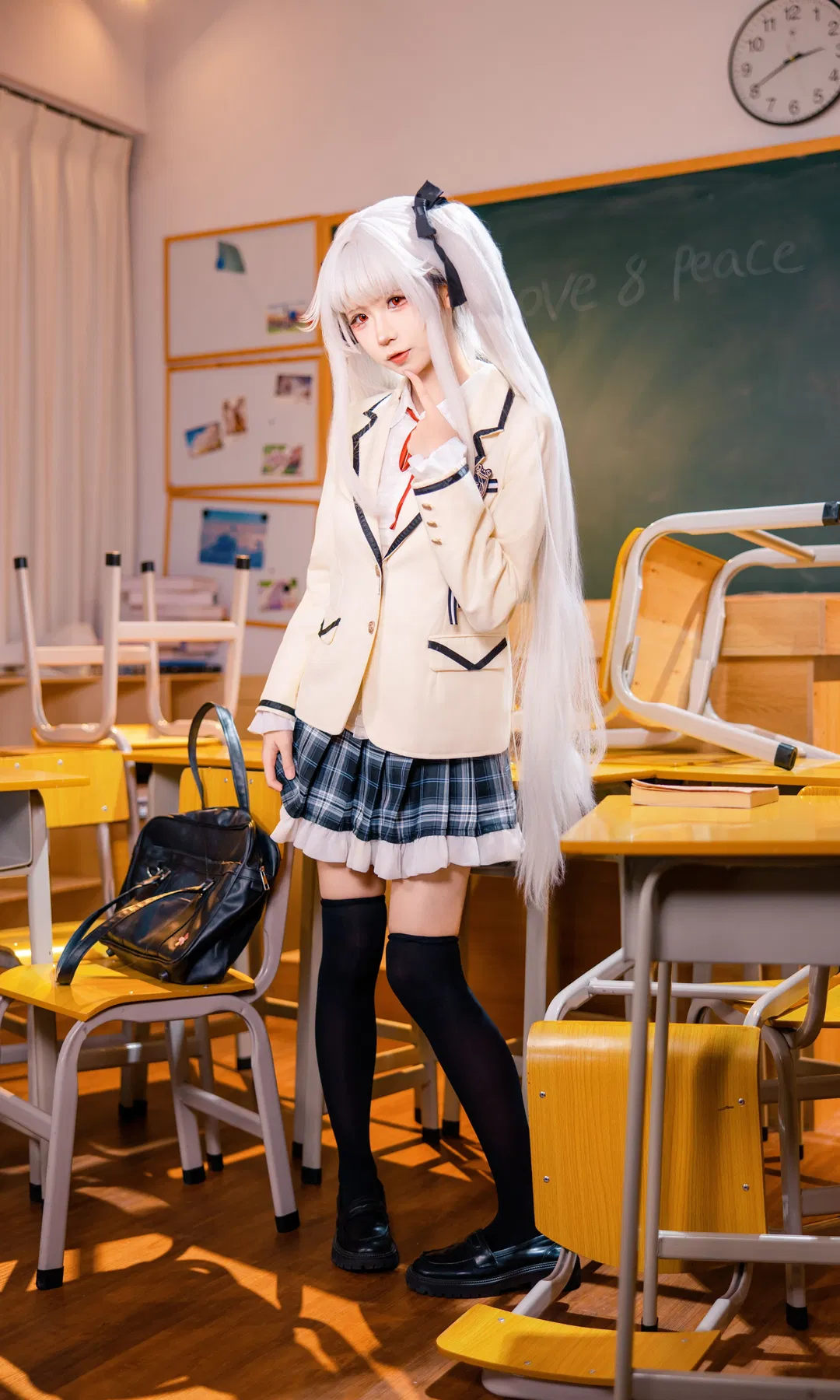 【篝之雾枝cos】美少女万华镜 教室里的校服时光 - 第 12 张
