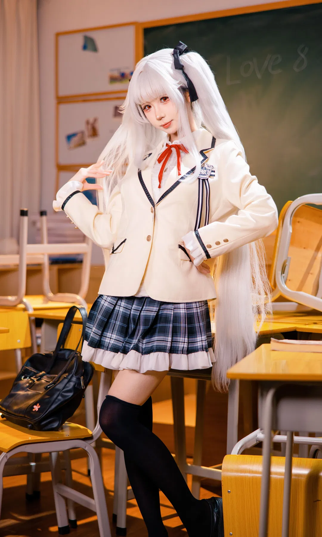 【篝之雾枝cos】美少女万华镜 教室里的校服时光 - 第 9 张