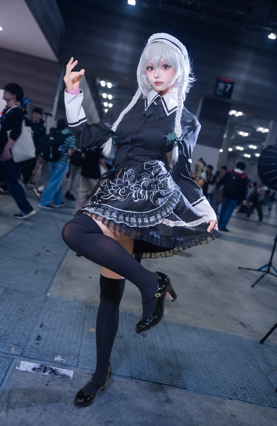 【十六夜咲夜cos】東方Project裡的瀟灑女僕長，完美亮相秋例大祭 - 第 1 張