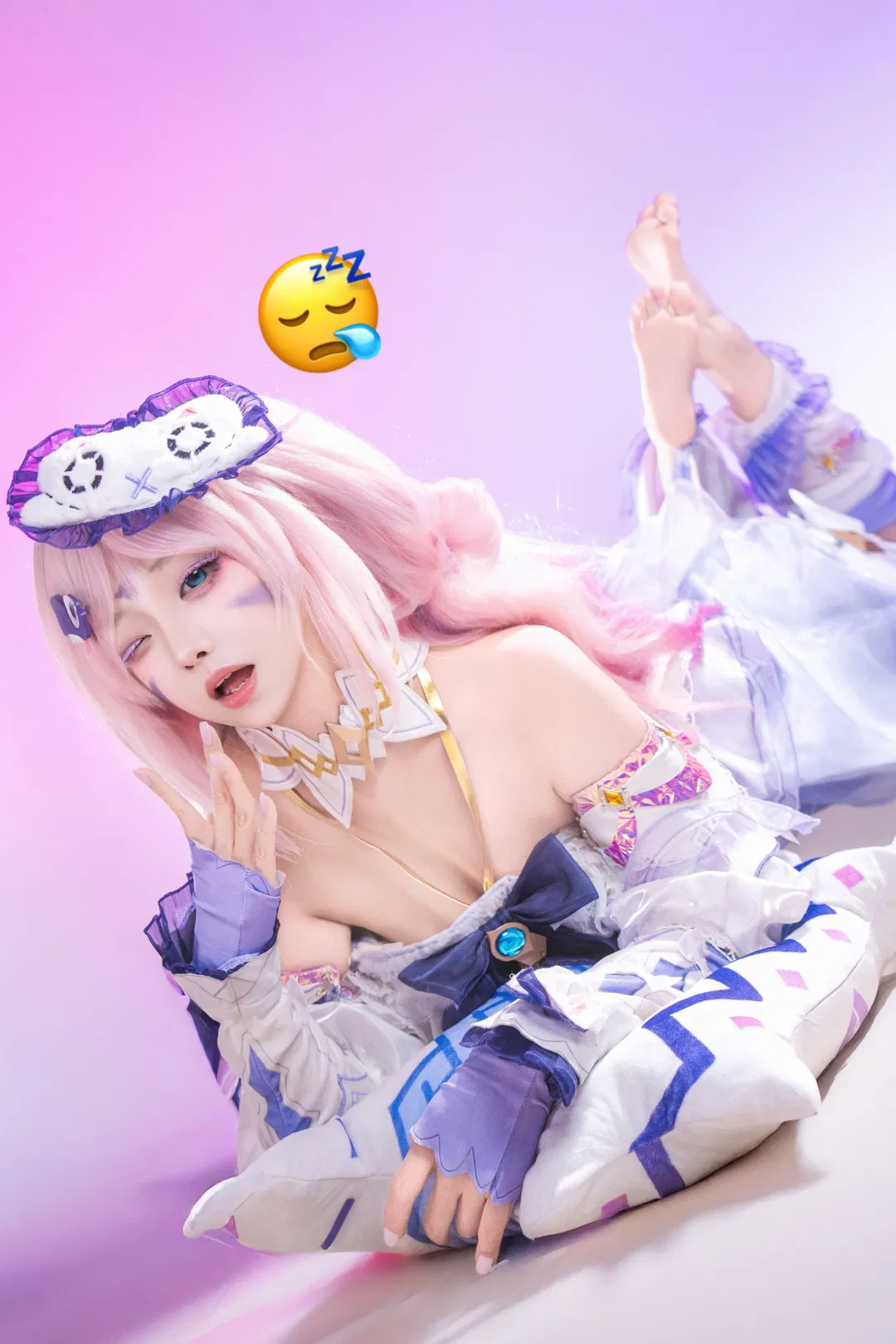 【茜特菈莉cos】原神里的慵懒睡衣时光 - 第 1 张