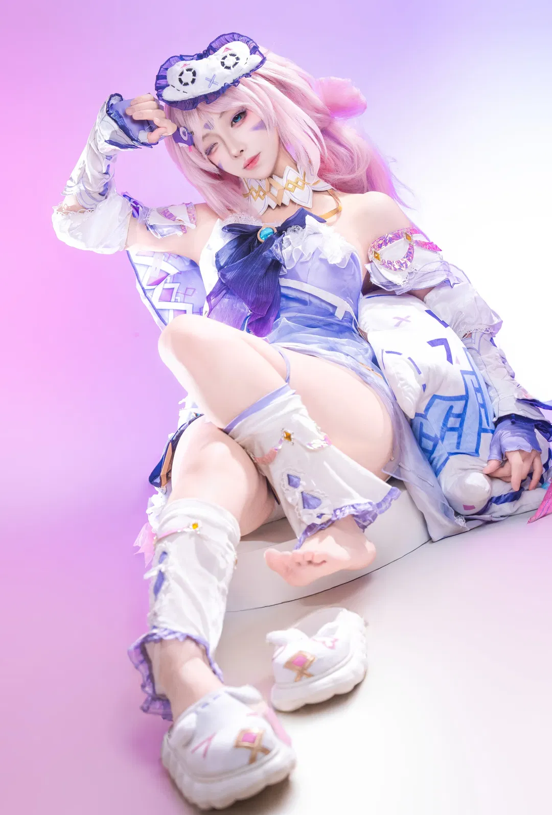 【茜特菈莉cos】原神里的慵懒睡衣时光 - 第 2 张