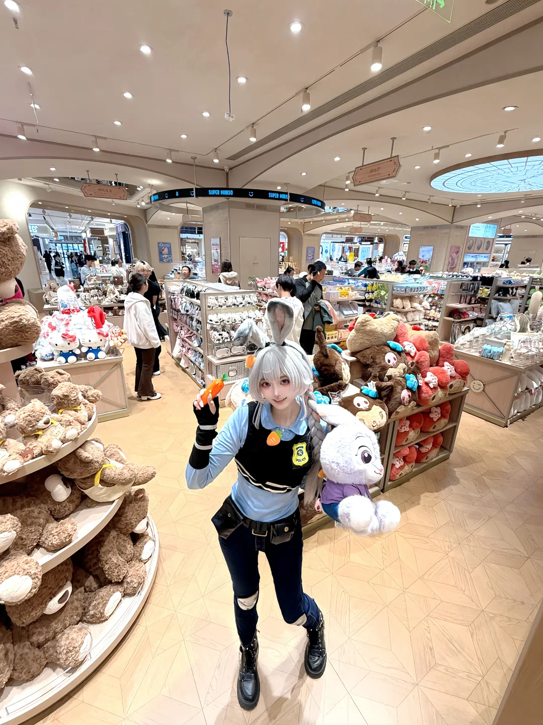 朱迪cos 疯狂动物城 吉林财富广场探店打卡 - 第 2 张