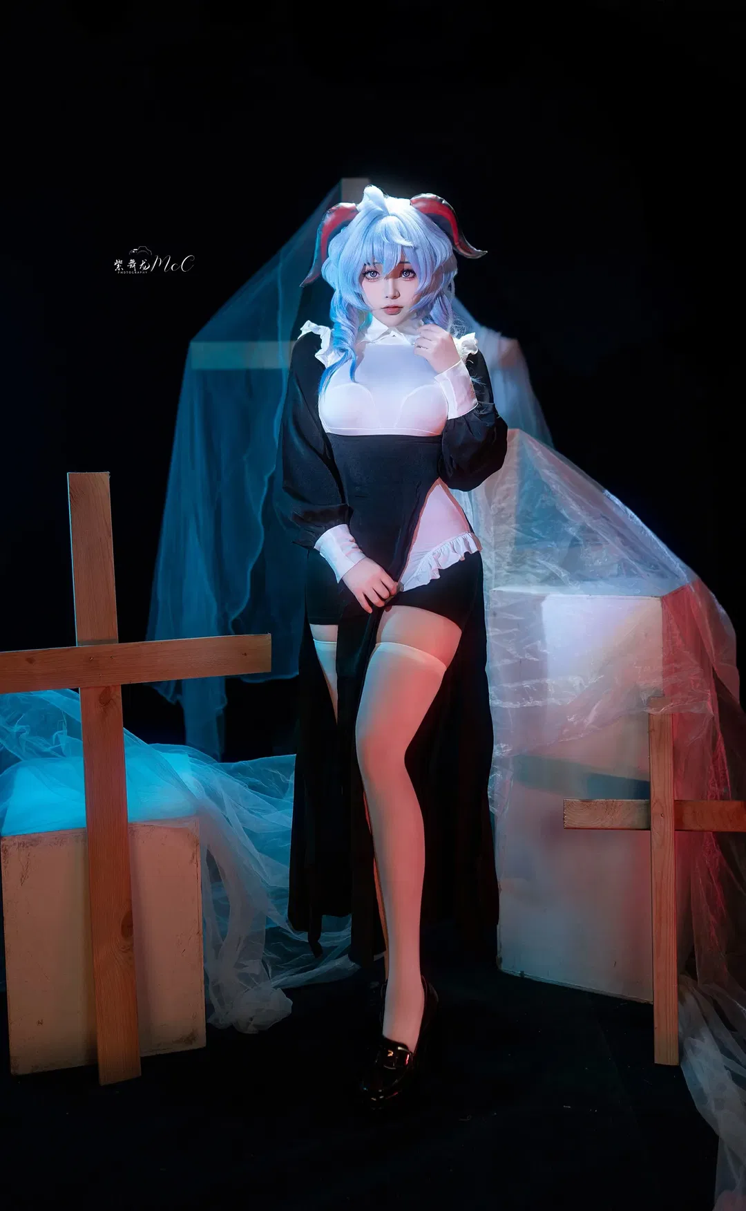 【甘雨cos】暗黑修女造型与蓝调棚拍记录 - 第 2 张