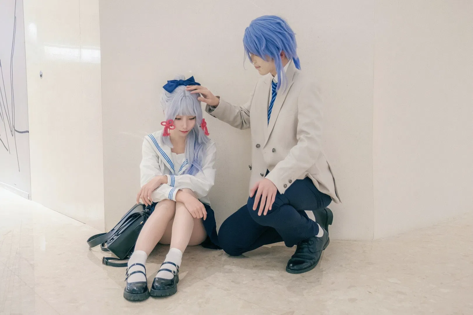【神里绫华cos】和哥哥一起打卡商场，这套水手服太对味了 - 第 5 张