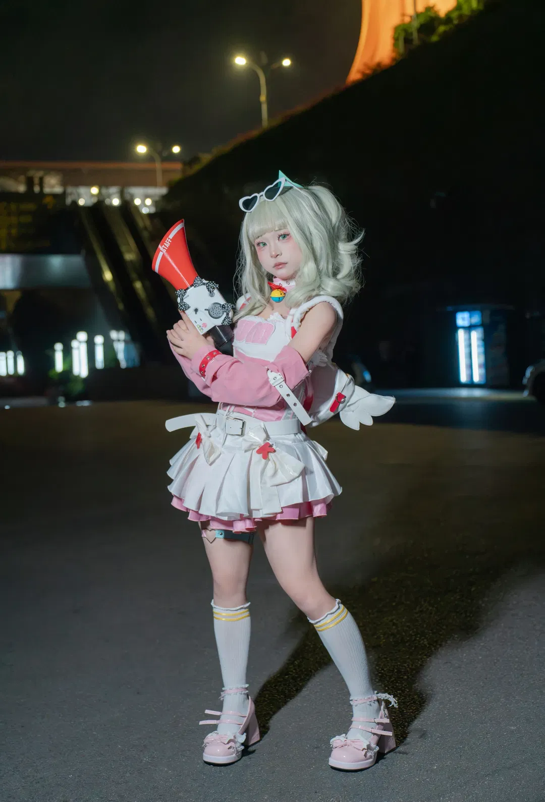 【千夏cos】绝区零肯德基联动夜景正片 - 第 3 张