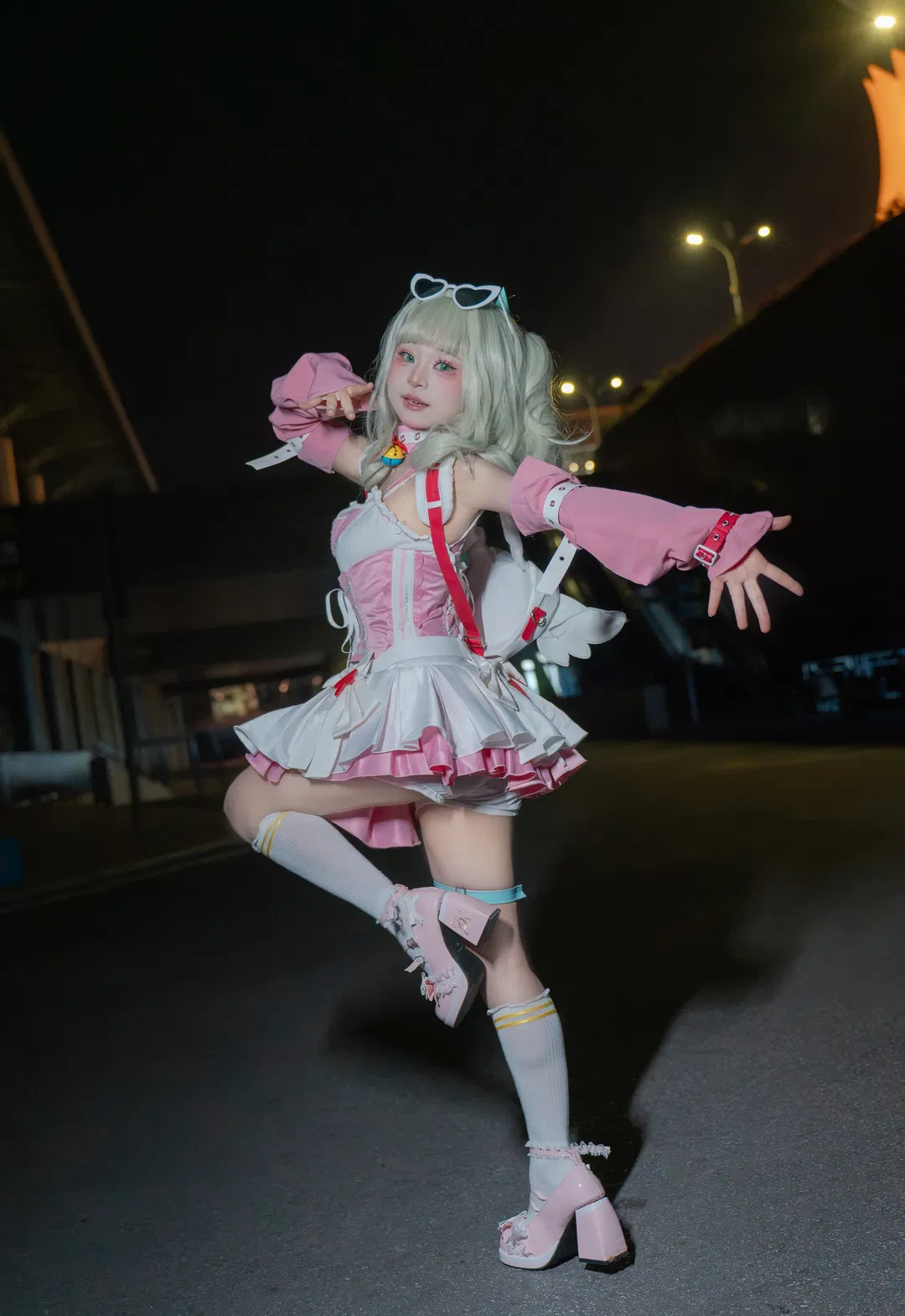 【千夏cos】绝区零肯德基联动夜景正片 - 第 6 张