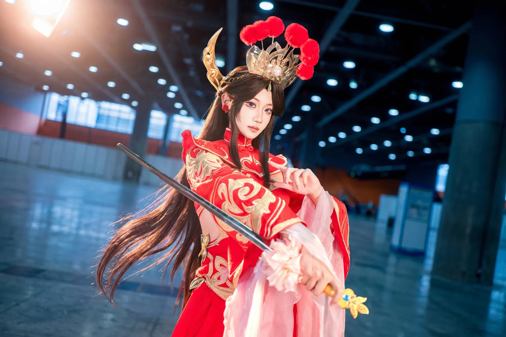 【露娜cos】王者荣耀一生所爱，红金交织的浪漫 - 第 4 张