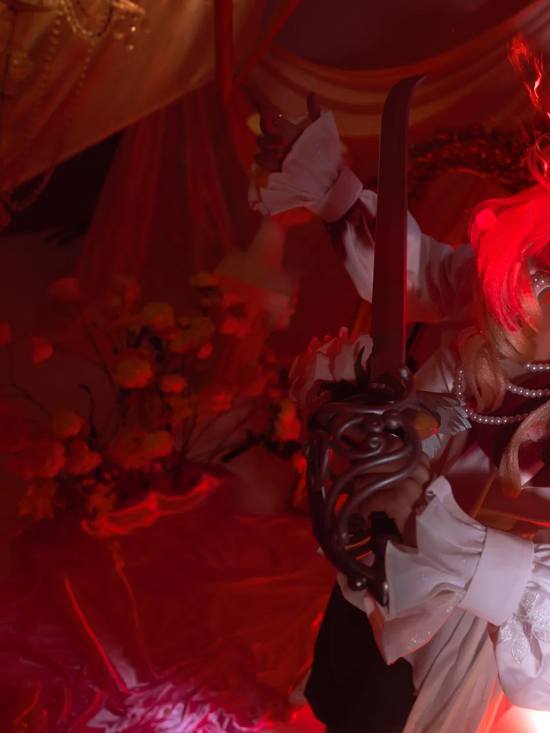 【约瑟夫cos】第五人格 红纱帷幔下的优雅与锋芒 - 第 1 张